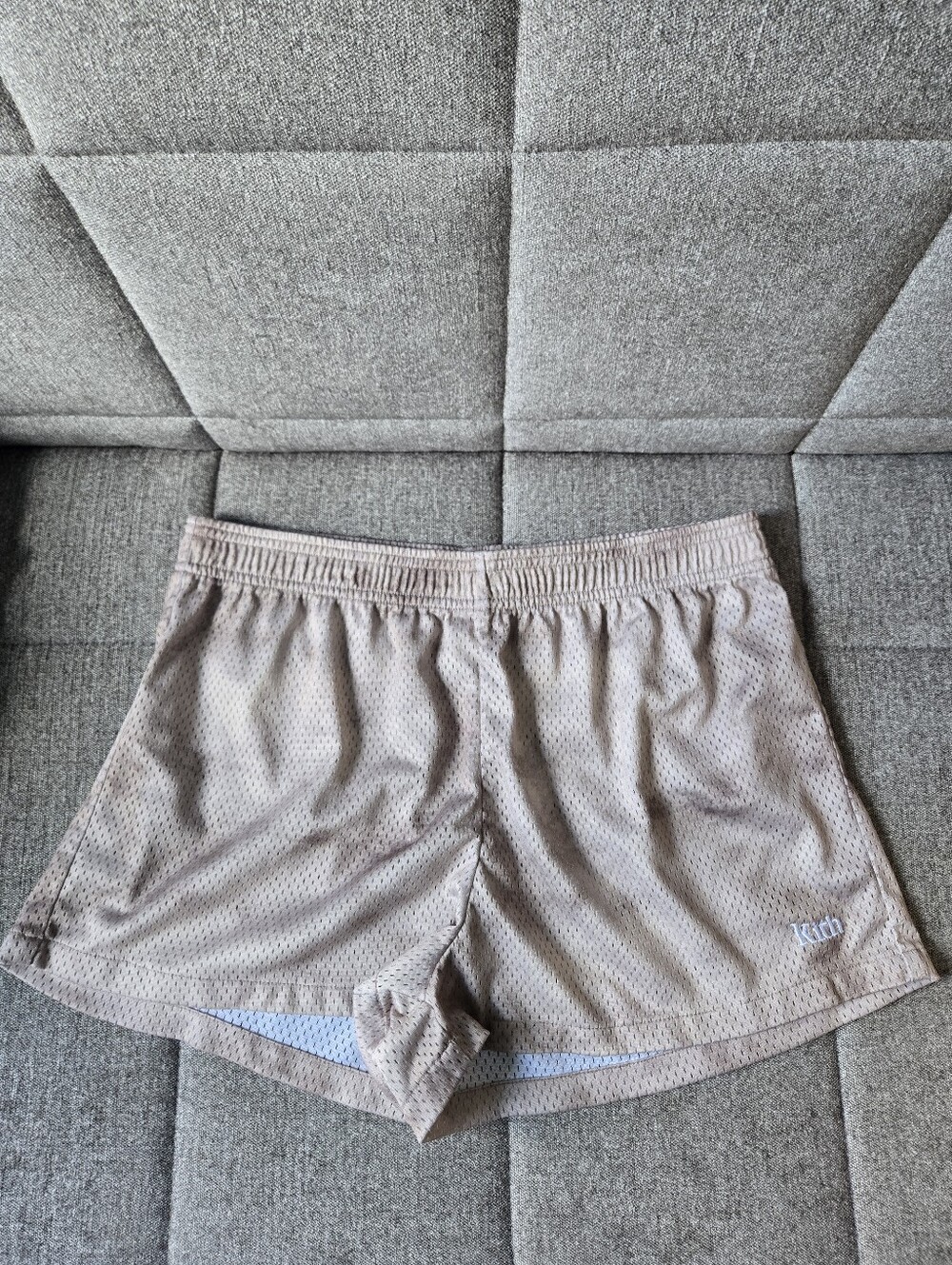 Kith | Nila Sun Faded Mesh Shorts Size M
